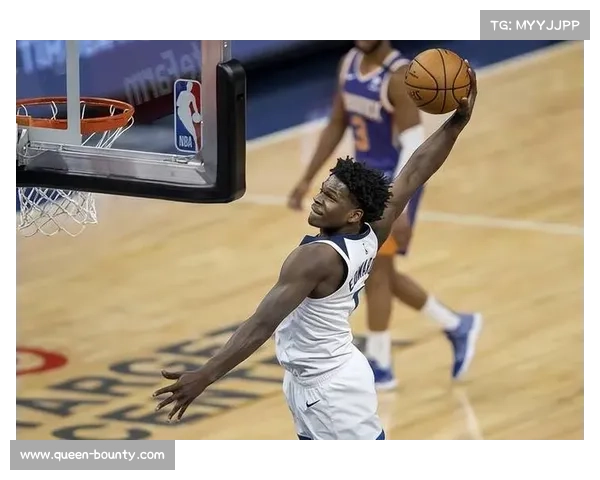 狼队新帅爱德华兹首秀，水晶宫4场不败成客场考验